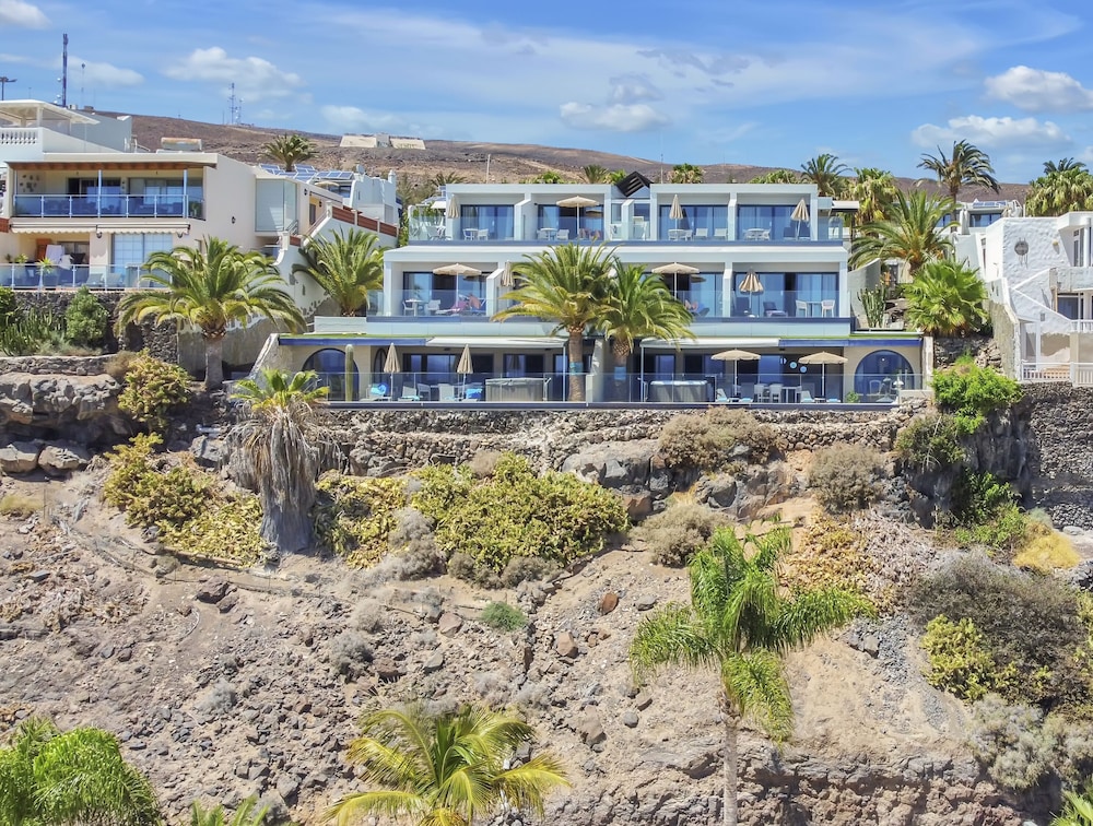 Apartamentos Garden & Sea Boutique Lodging by LIVVO — Hotel building in Esquinzo, Canary Islands