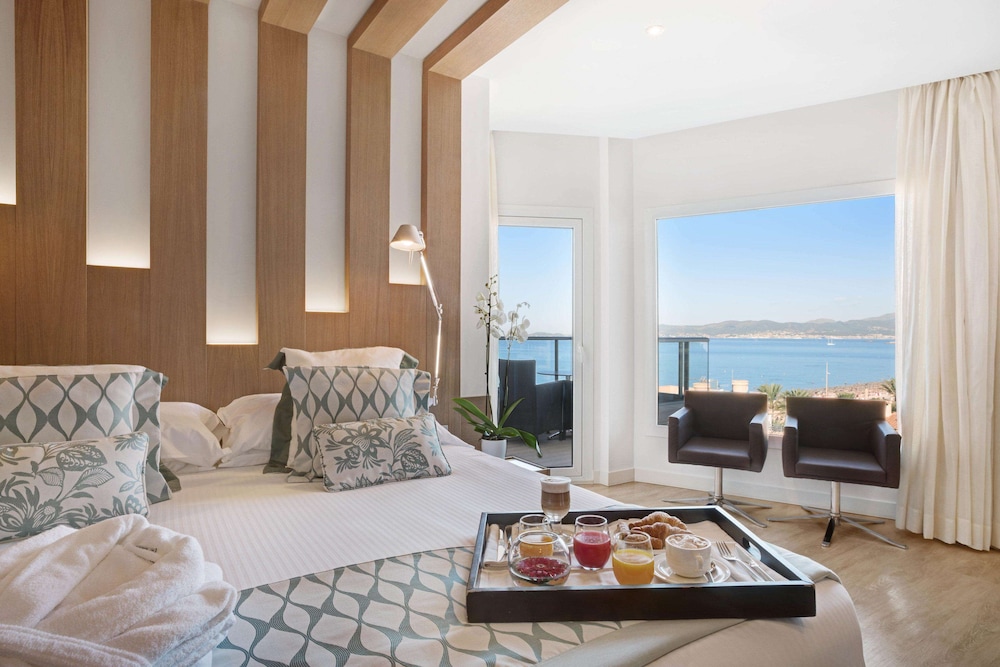 Pure Salt Garonda - Adults Only — Hotel rooms in Playa de Palma, Balearic Islands