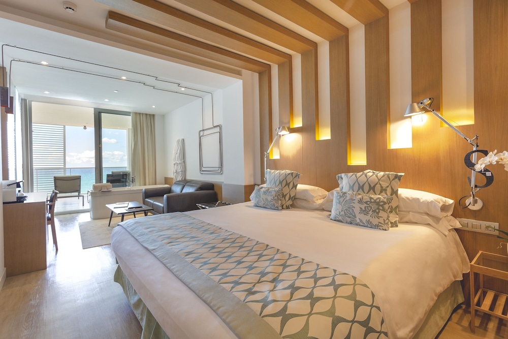 Pure Salt Garonda - Adults Only — Hotel rooms in Playa de Palma, Balearic Islands
