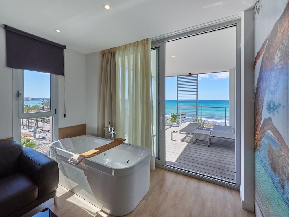 Pure Salt Garonda - Adults Only — Hotel rooms in Playa de Palma, Balearic Islands