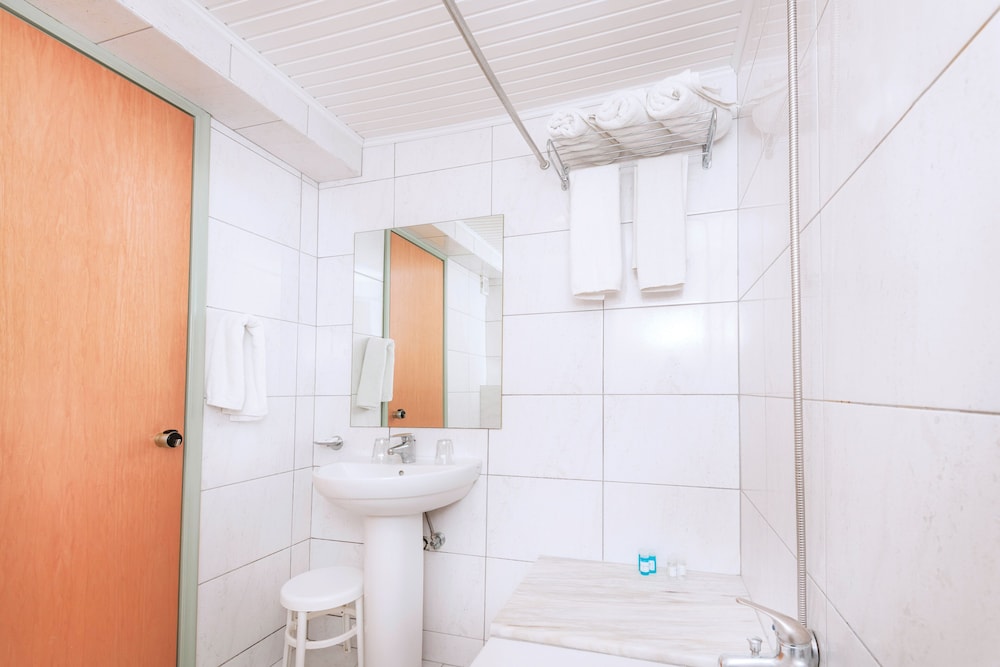 Kosta Palace — Hotel rooms in Kos Town, South Aegean