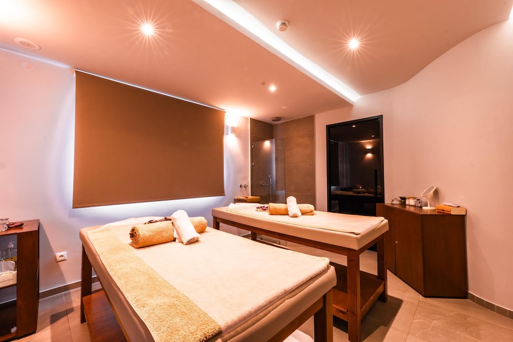 Sentido Kyknos Beach Adults Only - All inclusive — Hotel rooms in Malia