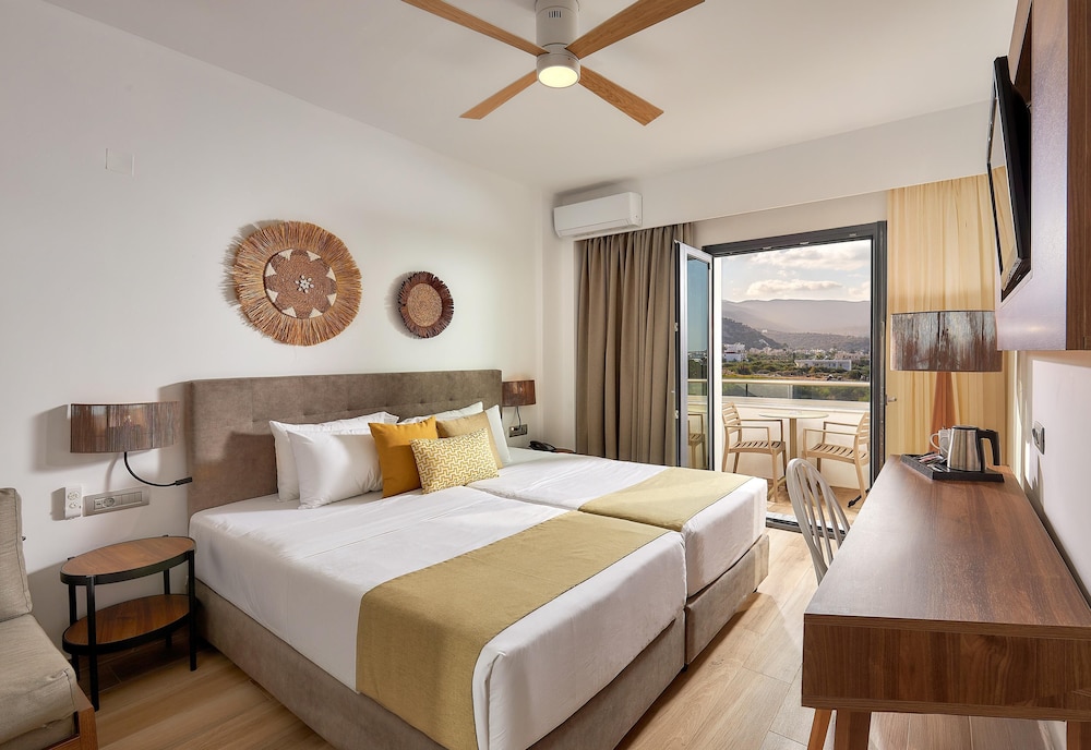 Sentido Kyknos Beach Adults Only - All inclusive — Hotel rooms in Malia