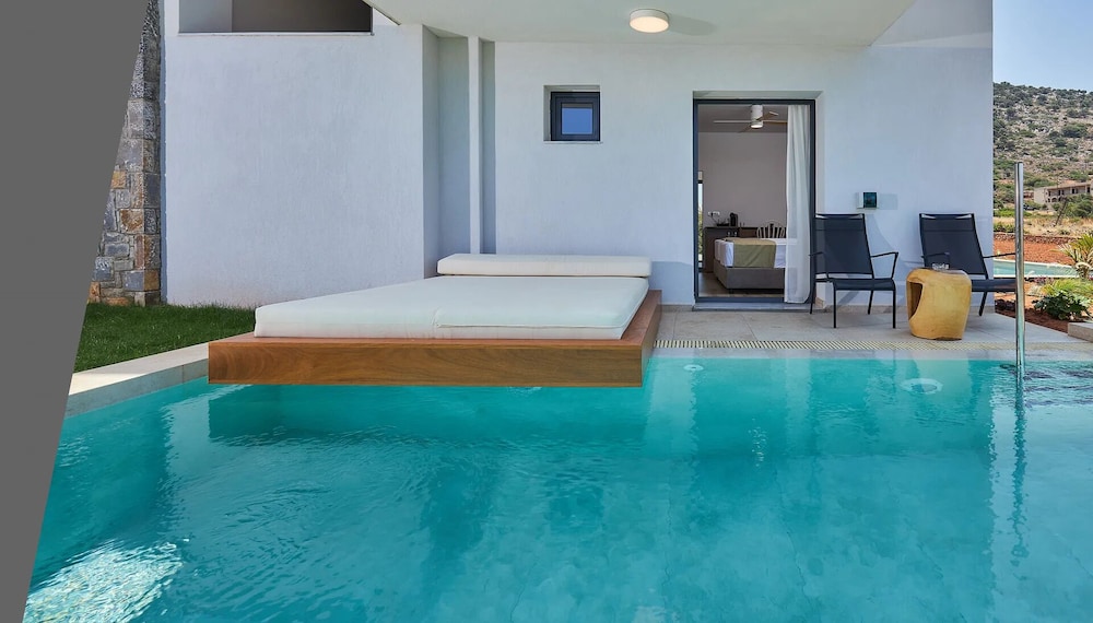 Sentido Kyknos Beach Adults Only - All inclusive — Swimming pool in Malia