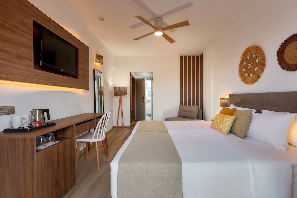 Sentido Kyknos Beach Adults Only - All inclusive — Hotel rooms in Malia