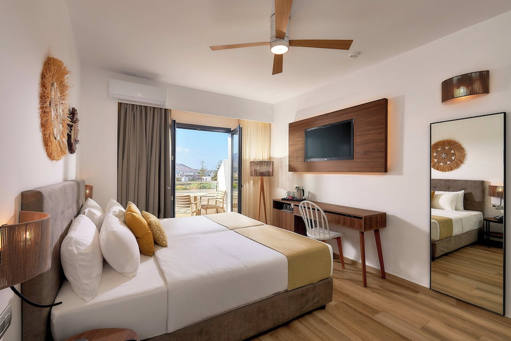 Sentido Kyknos Beach Adults Only - All inclusive — Hotel rooms in Malia