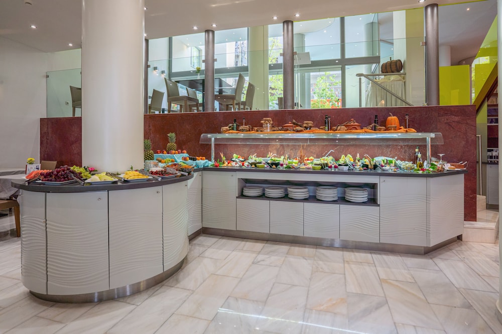 Kyma Suites Beach Hotel — Restaurant & bars in Rethymnon