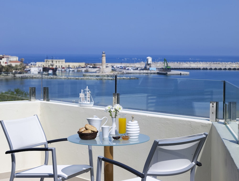 Kyma Suites Beach Hotel — Attractions in the area in Rethymnon