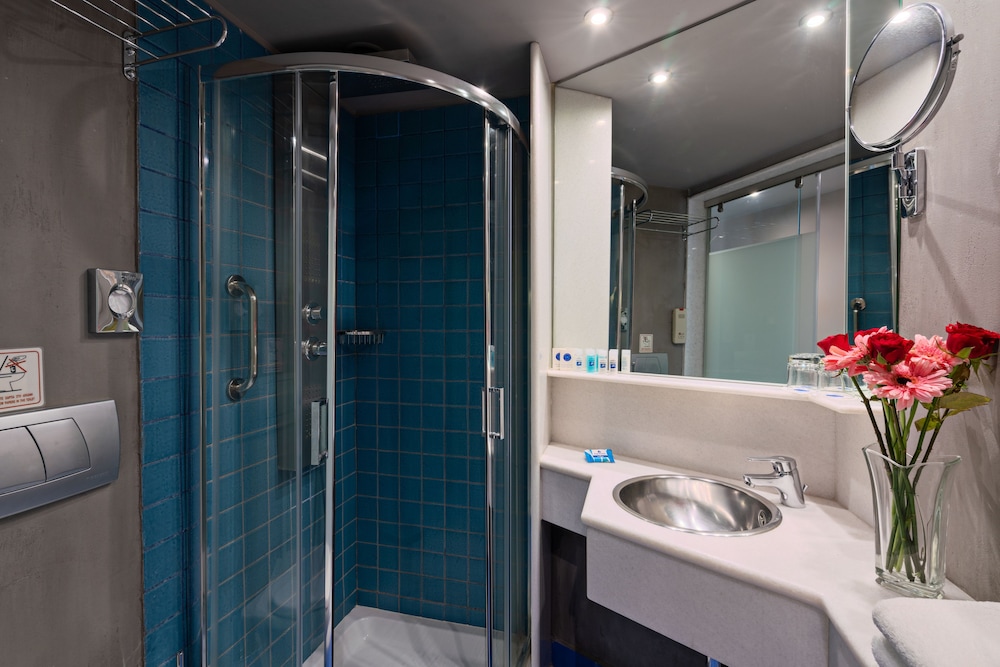 Kyma Suites Beach Hotel — Hotel rooms in Rethymnon