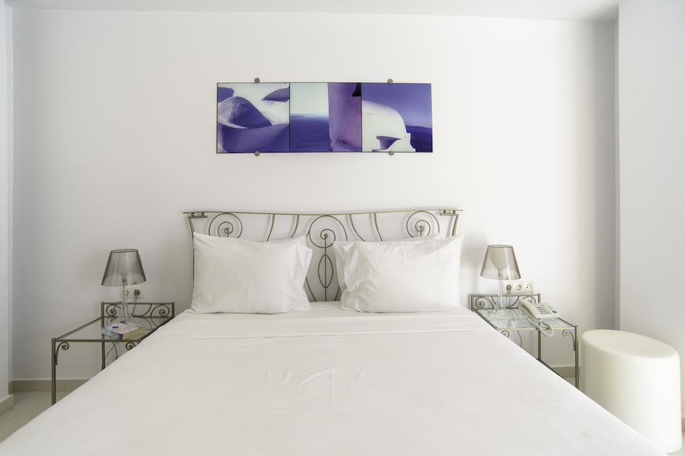 La Mer Deluxe Hotel & Spa - Adults only — Hotel rooms in Kamari, South Aegean