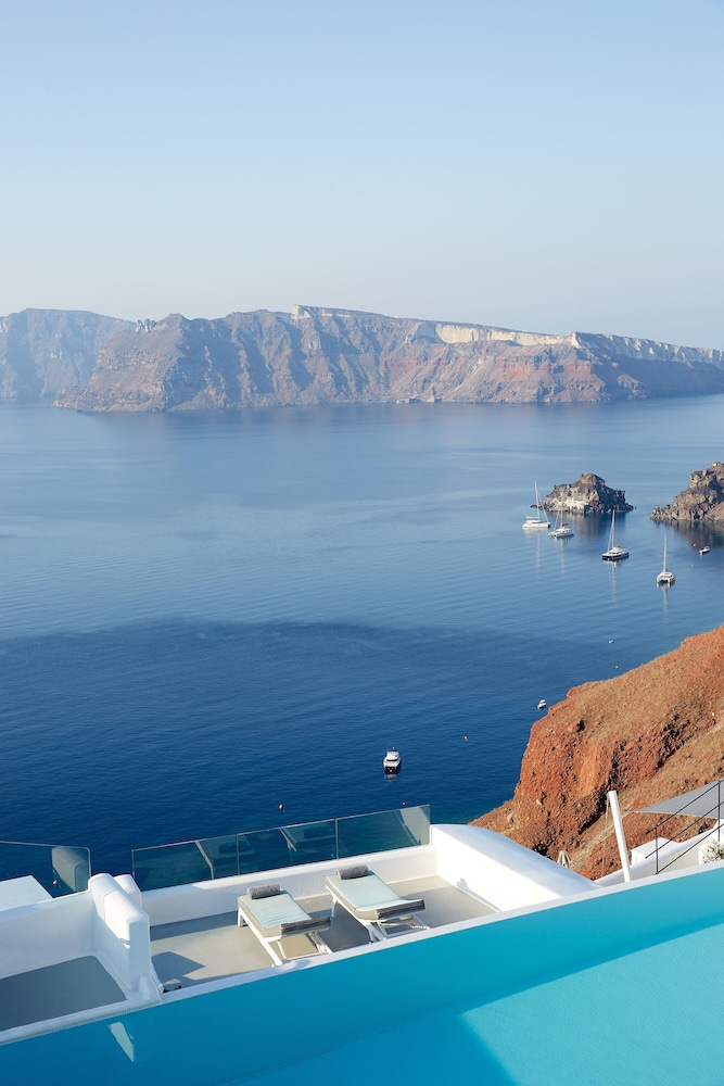 La Perla Villas and Suites - Adults Only — Attractions in the area in Oia, South Aegean