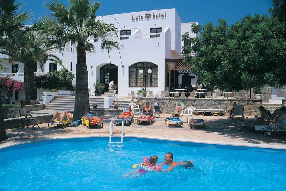 Lato Hotel — Swimming pool in Ammoudara (Agios Nikolaos)