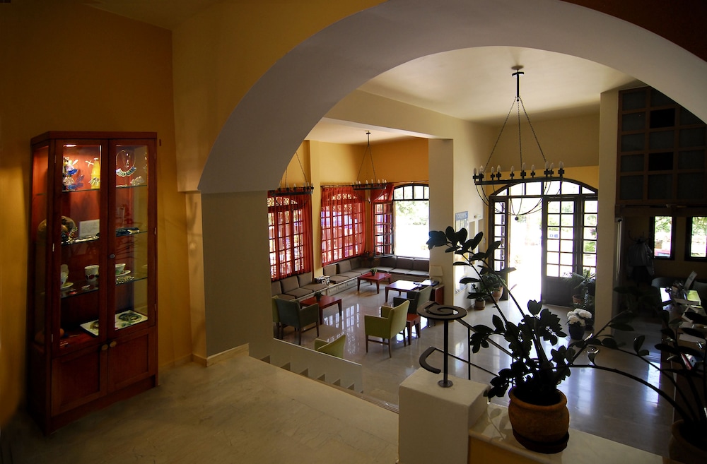 Lato Hotel — Restaurant & bars in Ammoudara (Agios Nikolaos)