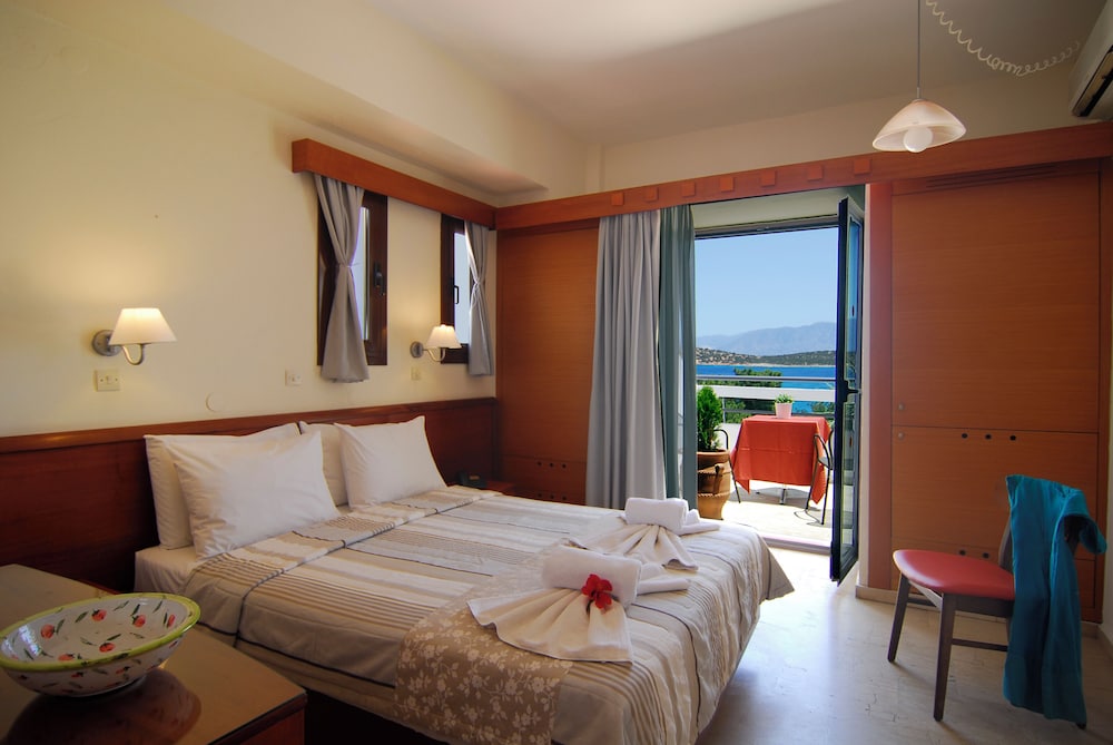 Lato Hotel — Hotel rooms in Ammoudara (Agios Nikolaos)