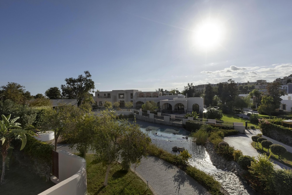 Aulus Lindos Rhodes, All-Inclusive Resort, Curio Collection by Hilton — Hotel building in Kiotari, South Aegean