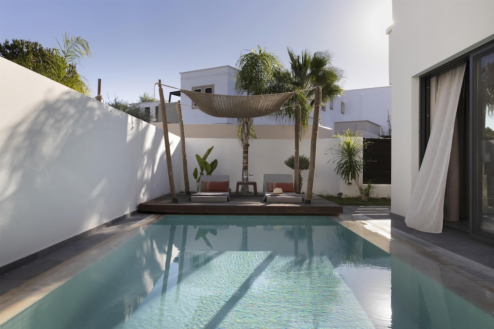 Aulus Lindos Rhodes, All-Inclusive Resort, Curio Collection by Hilton — Swimming pool in Kiotari, South Aegean