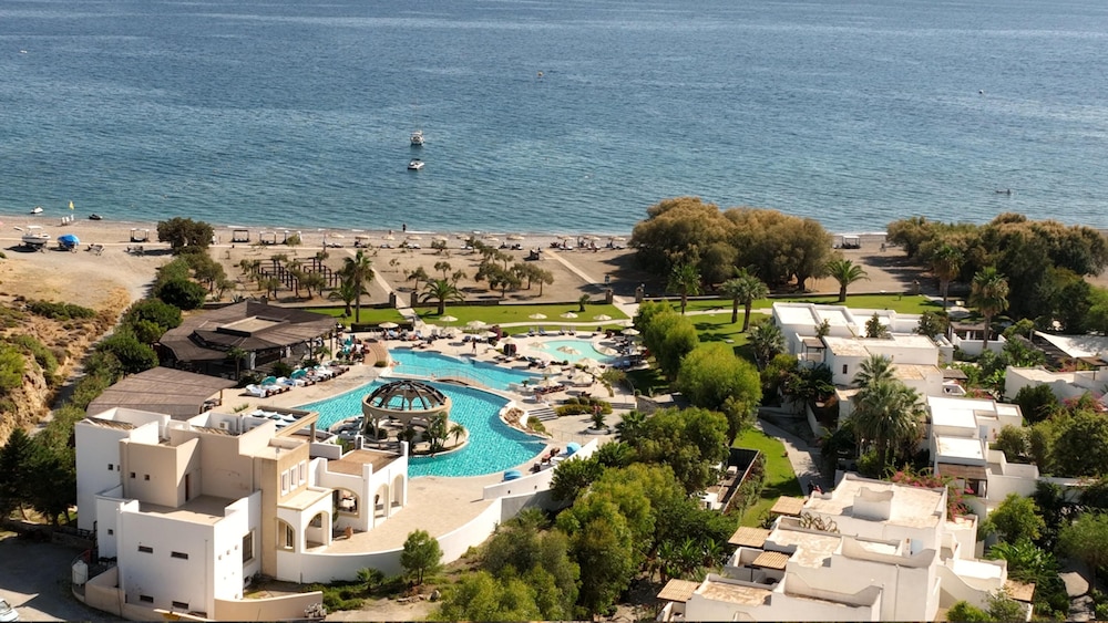 Aulus Lindos Rhodes, All-Inclusive Resort, Curio Collection by Hilton — Swimming pool in Kiotari, South Aegean