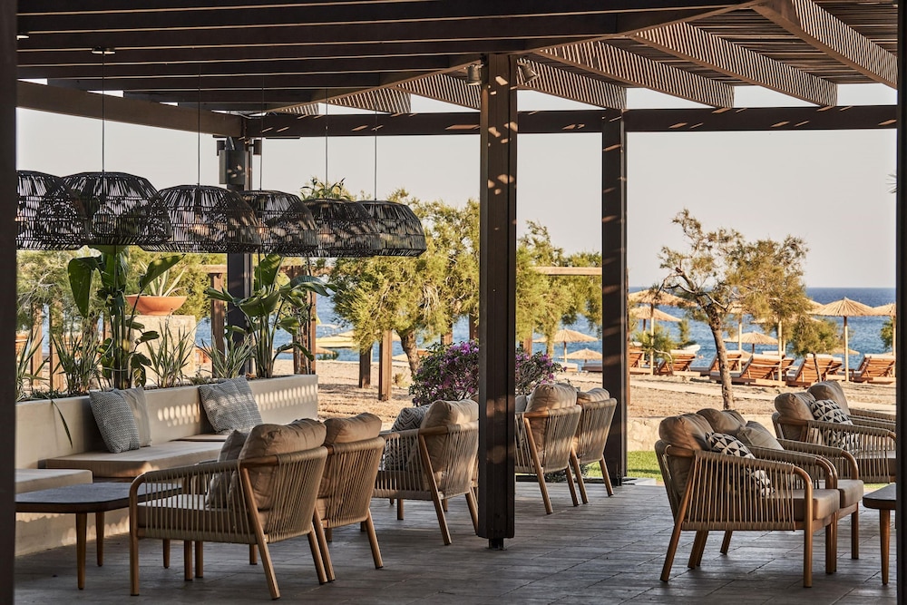 Aulus Lindos Rhodes, All-Inclusive Resort, Curio Collection by Hilton — Restaurant & bars in Kiotari, South Aegean