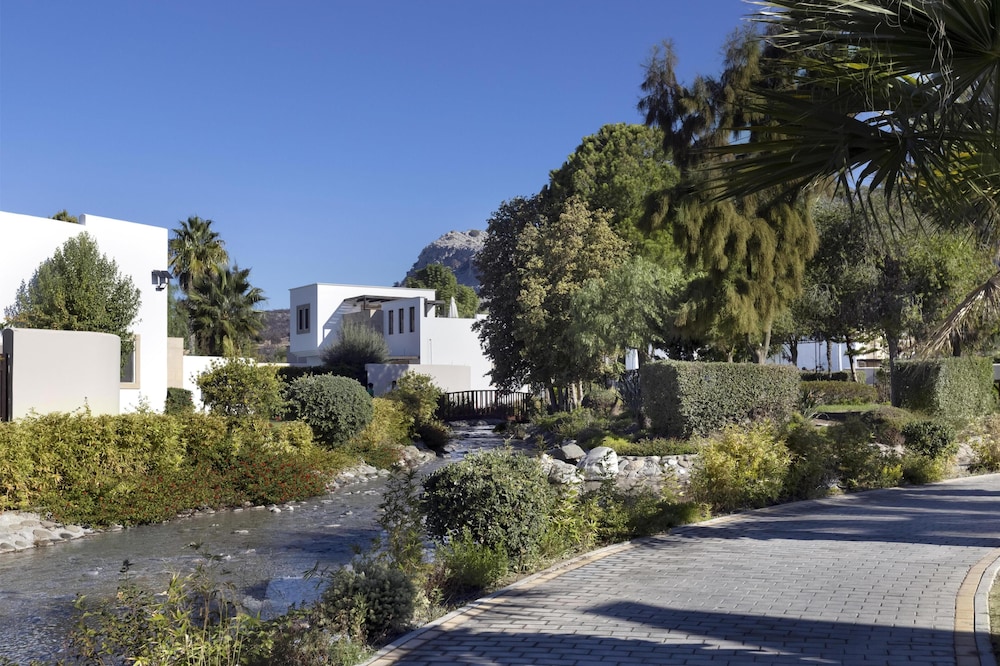 Aulus Lindos Rhodes, All-Inclusive Resort, Curio Collection by Hilton — Hotel building in Kiotari, South Aegean