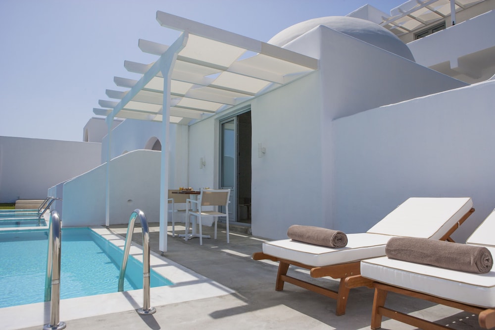 Lindos Sun — Swimming pool in Lindos, South Aegean