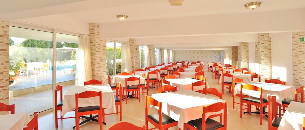 Lito Hotel — Restaurant & bars in Rhodes Town, South Aegean