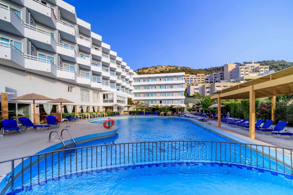 Lito Hotel — Swimming pool in Rhodes Town, South Aegean
