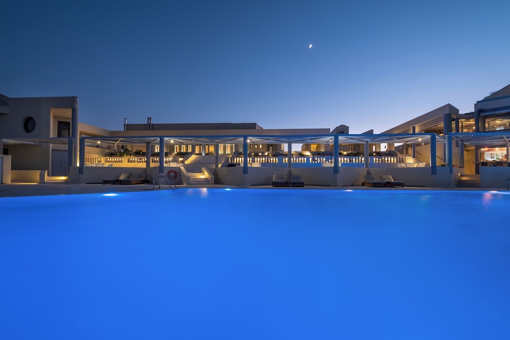 The Majestic Hotel — Swimming pool in Karterados, South Aegean