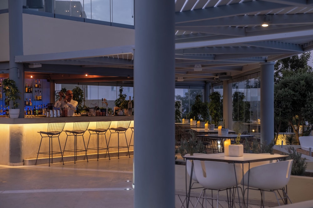 The Majestic Hotel — Restaurant & bars in Karterados, South Aegean
