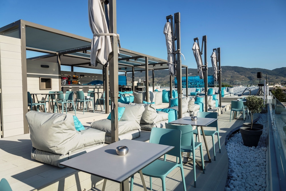 Maritina Hotel — Restaurant & bars in Kos Town, South Aegean