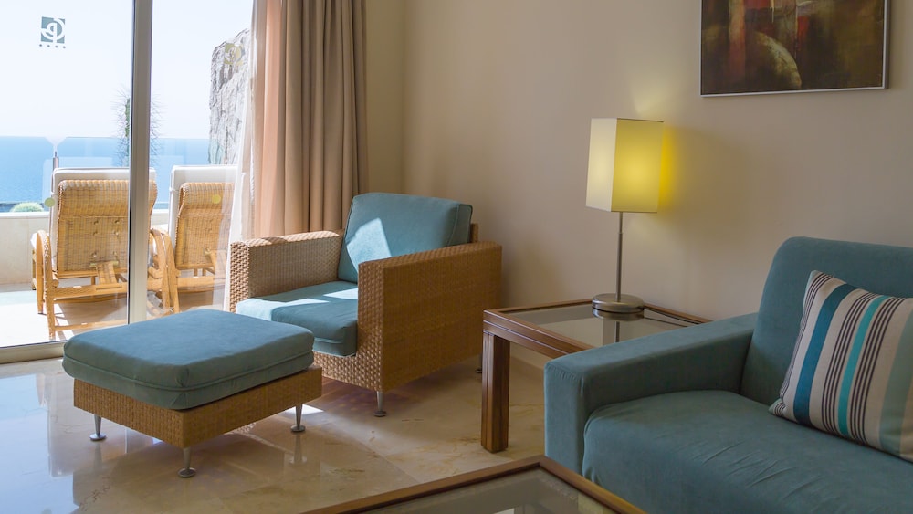 Gloria Palace Royal Hotel & Spa — Hotel rooms in Puerto Rico, Canary Islands