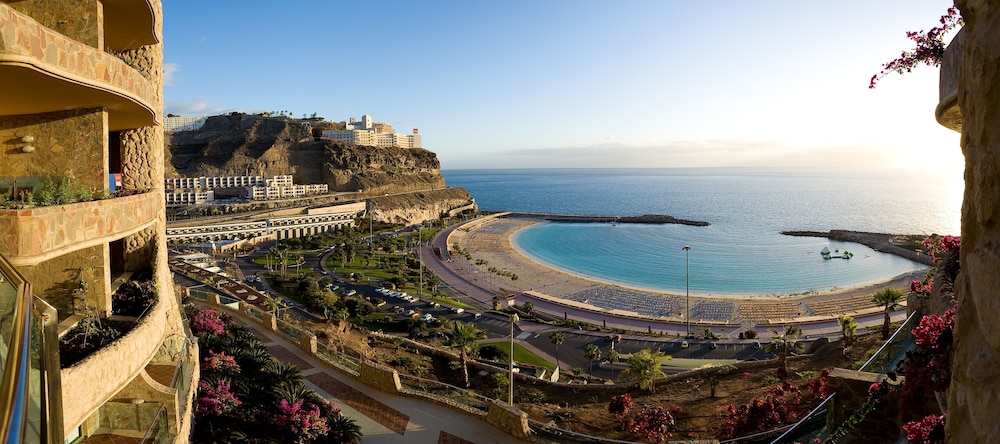 Gloria Palace Royal Hotel & Spa — Attractions in the area in Puerto Rico, Canary Islands