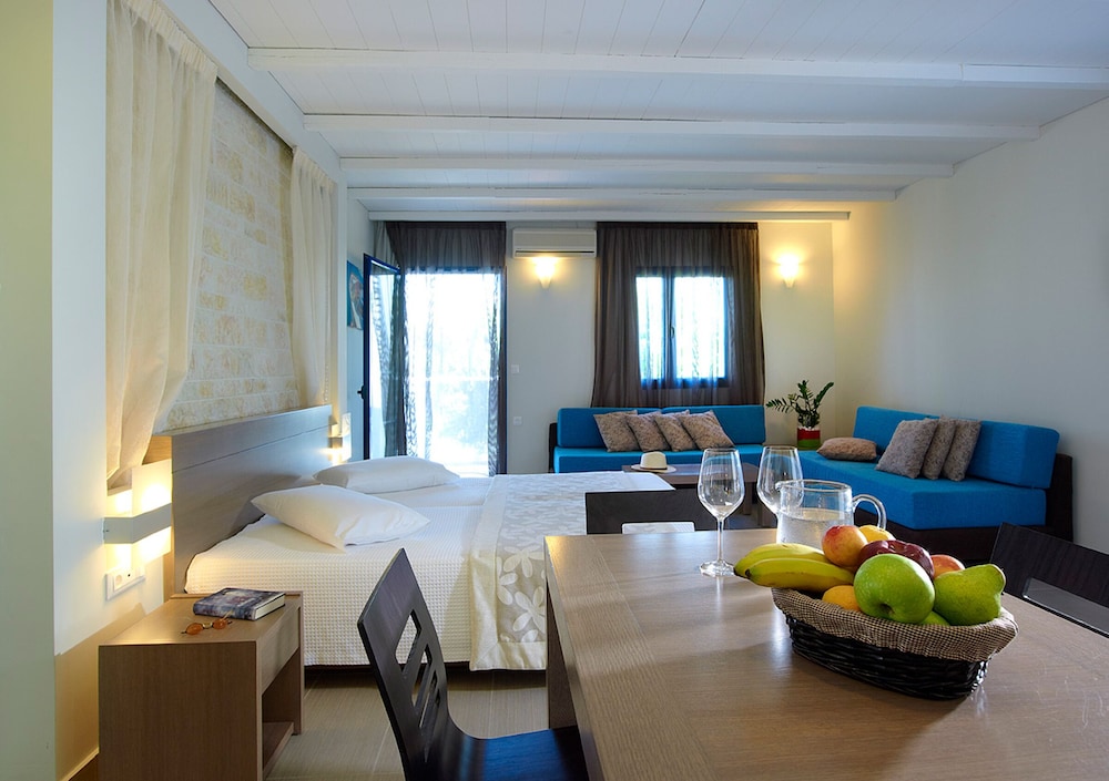 Minos Village — Hotel rooms in Chania