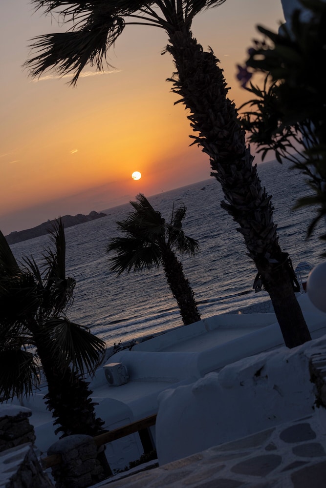 Mykonos Beach Hotel — Beach in Mykonos Town, South Aegean