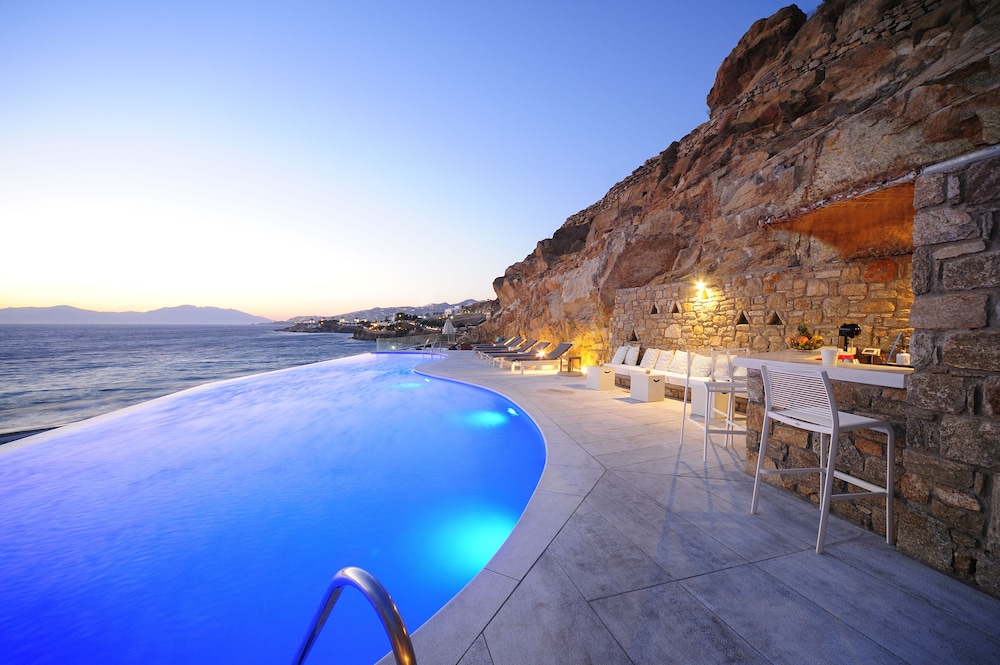 Mykonos Beach Hotel — Main photo in Mykonos Town, South Aegean