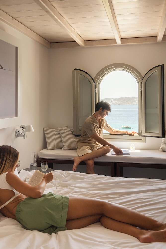 Grace Mykonos — Hotel rooms in Agios Stefanos, South Aegean