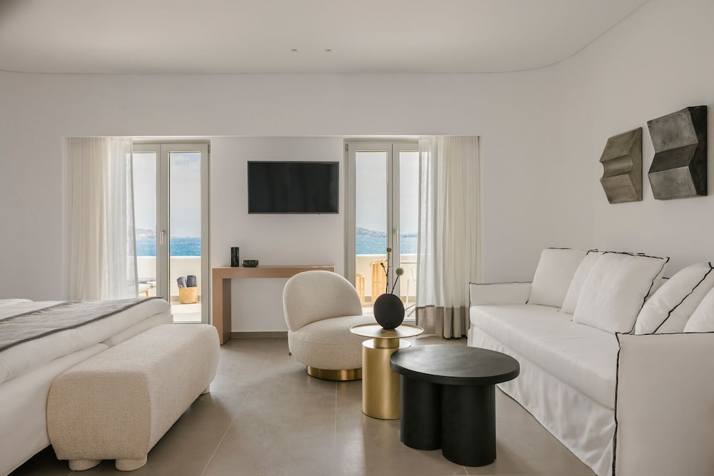 Grace Mykonos — Hotel rooms in Agios Stefanos, South Aegean