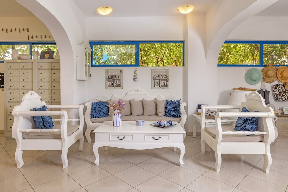 Nathalie Hotel — Hotel building in Ialyssos, South Aegean