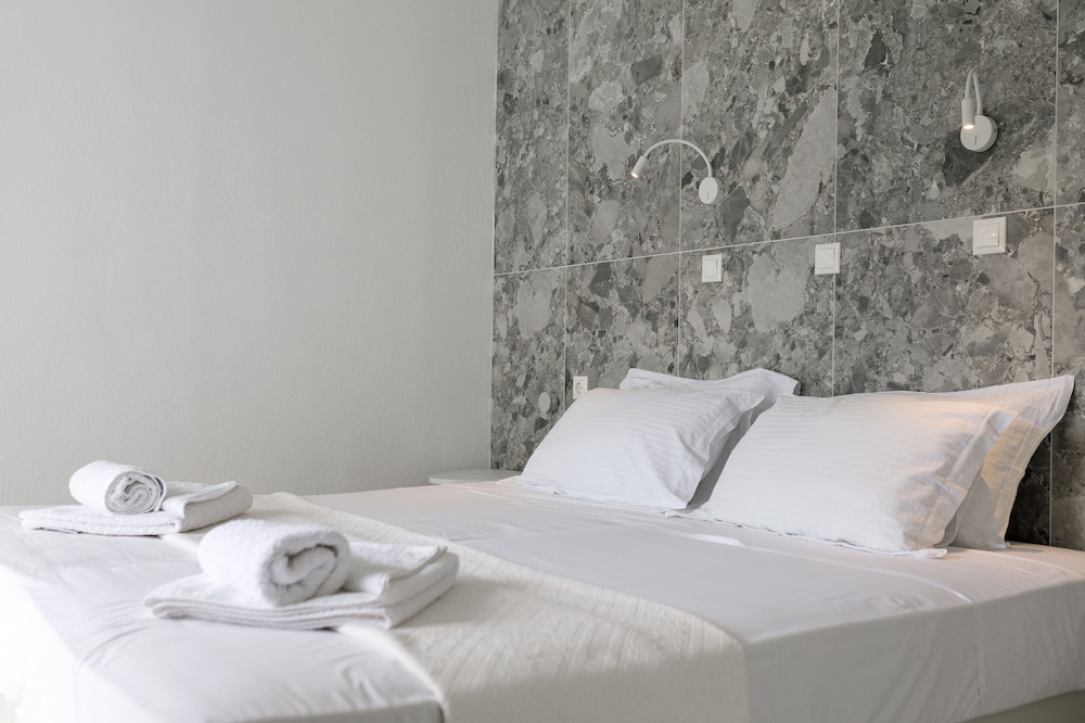 Nathalie Hotel — Hotel rooms in Ialyssos, South Aegean