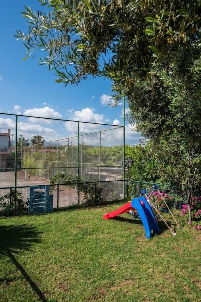 Nireas Hotel — Sports & recreation in Chania