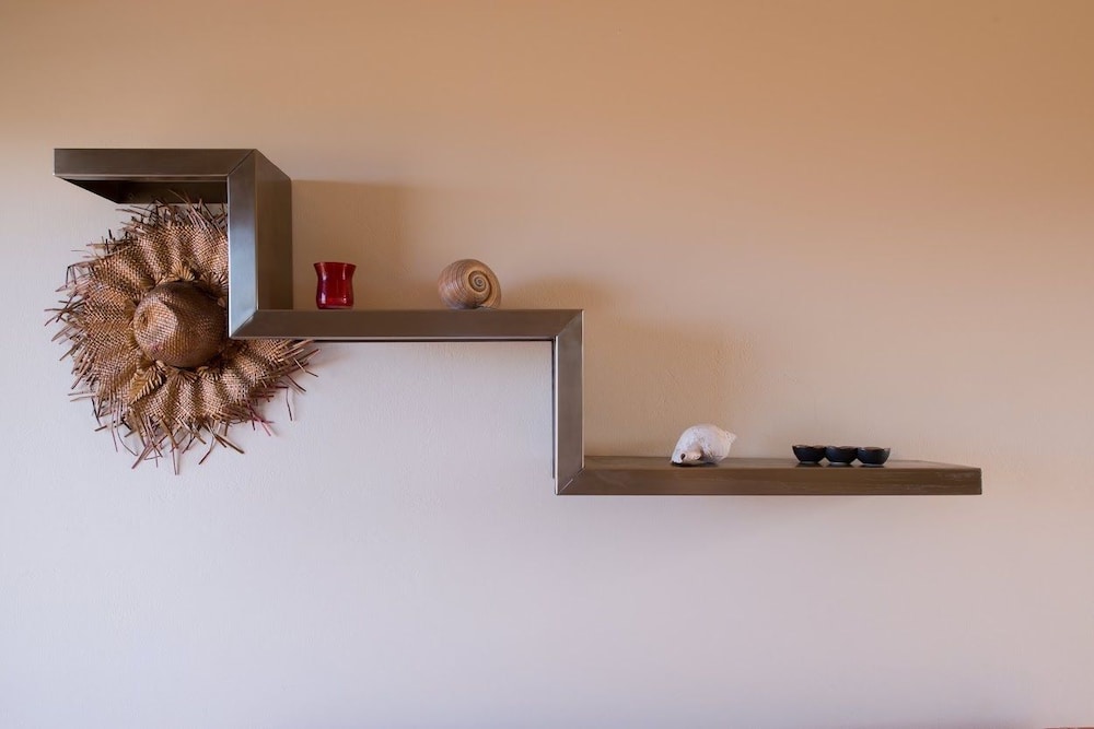 Nireas Hotel — Hotel rooms in Chania