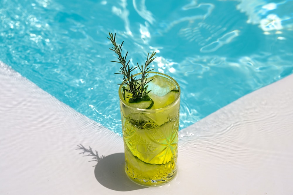 Nissia Beach Apartments and Suites — Restaurant & bars in Kamari, South Aegean