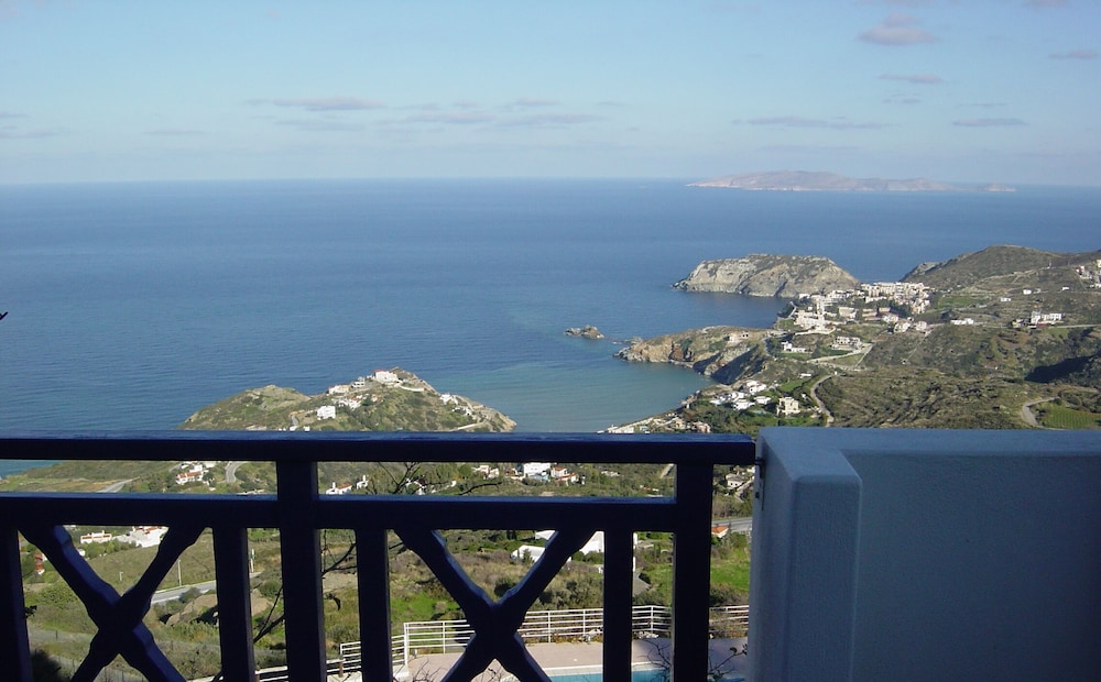 Nymphes Luxury Apartments — Attractions in the area in Lygaria