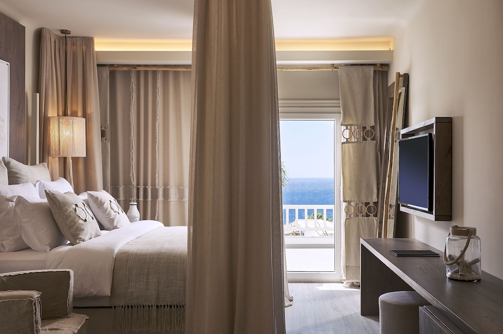 Palladium Hotel — Hotel rooms in Plati Gialos, South Aegean