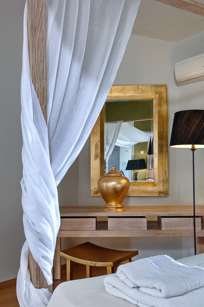 Paradise Island Villas — Hotel rooms in Hersonissos