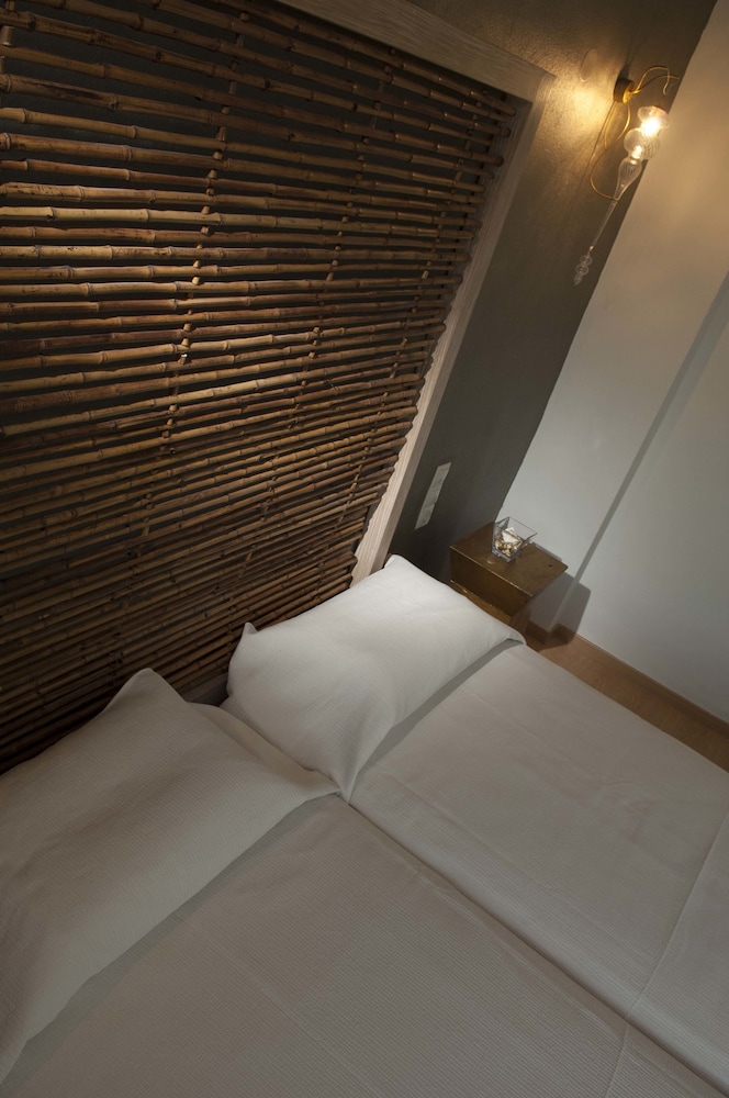Paradise Island Villas — Hotel rooms in Hersonissos