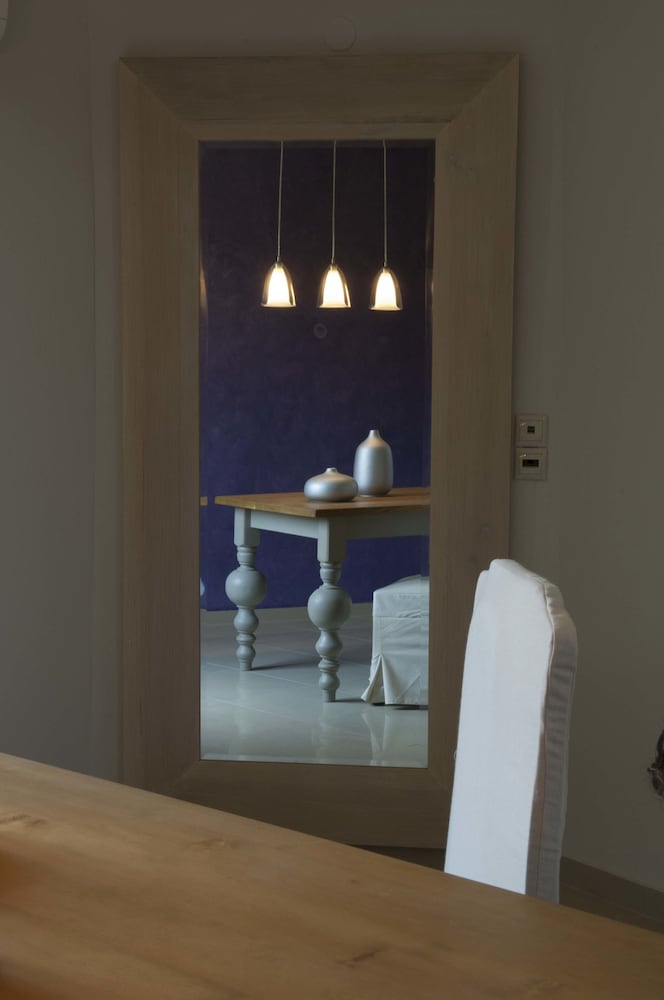 Paradise Island Villas — Restaurant & bars in Hersonissos