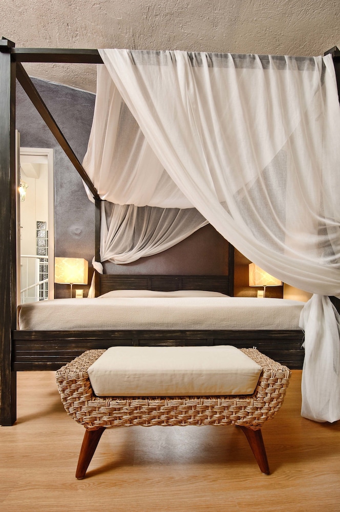 Paradise Island Villas — Hotel rooms in Hersonissos