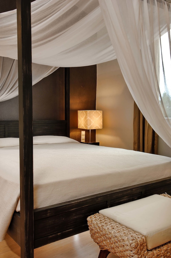 Paradise Island Villas — Hotel rooms in Hersonissos