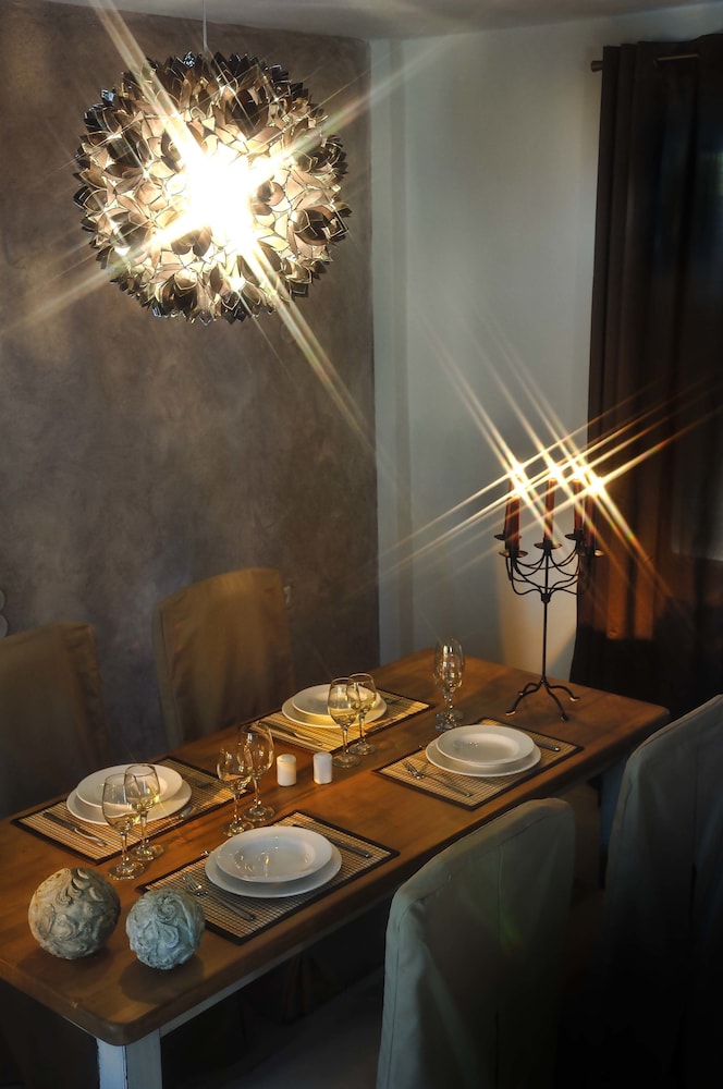 Paradise Island Villas — Restaurant & bars in Hersonissos