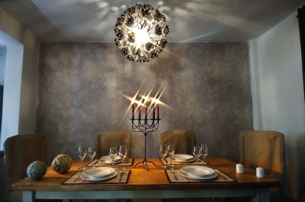 Paradise Island Villas — Restaurant & bars in Hersonissos